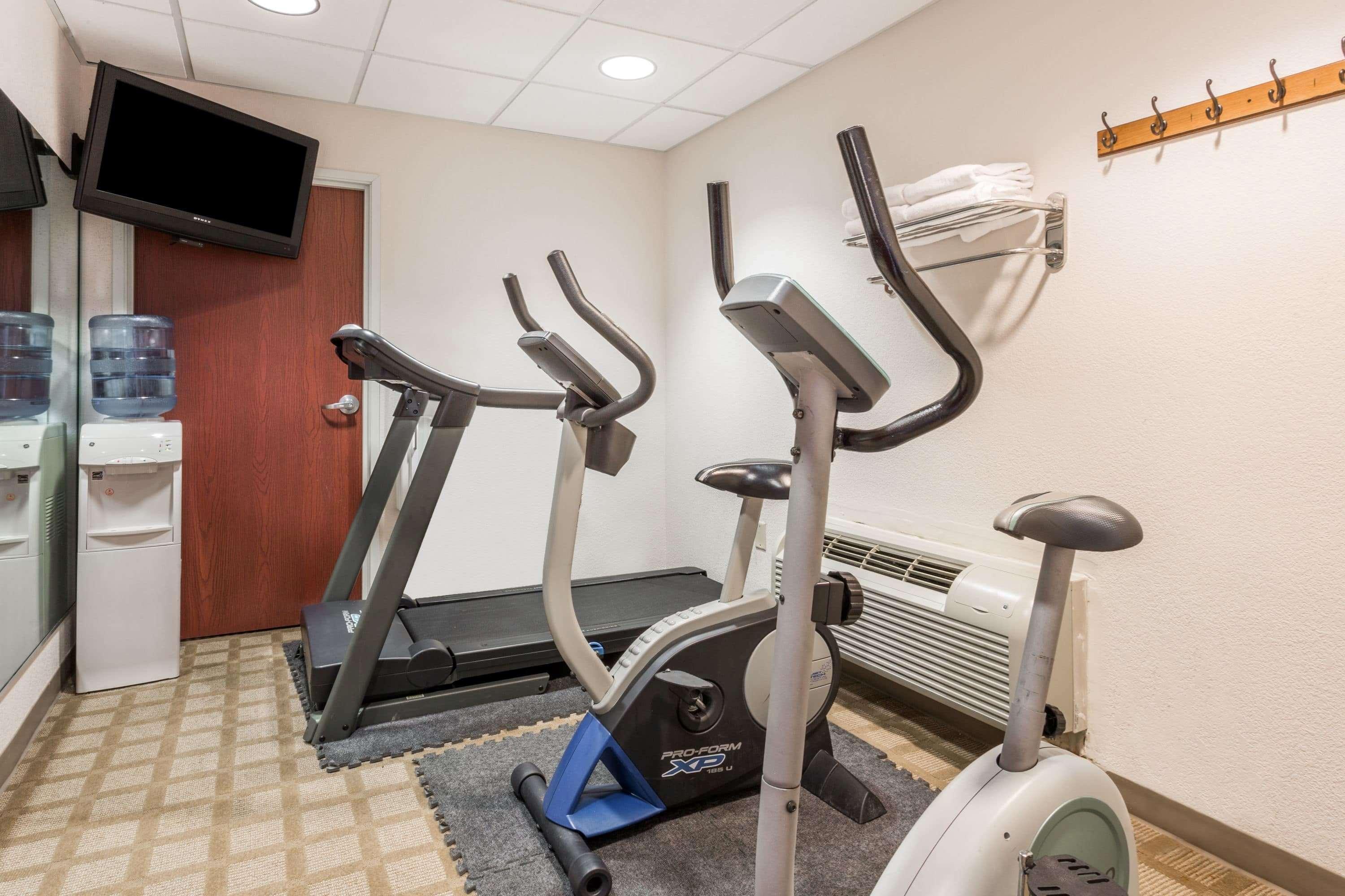 Ramada By Wyndham Panama City Exterior photo